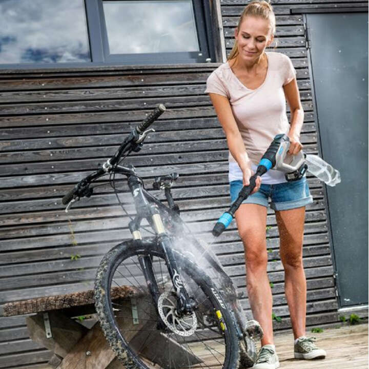 GLORIA MultiJet li-on 18V Bosch Power4all o. Akku